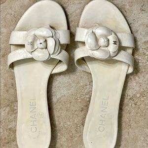 Chanel Camellia Thong Sandals 7.5